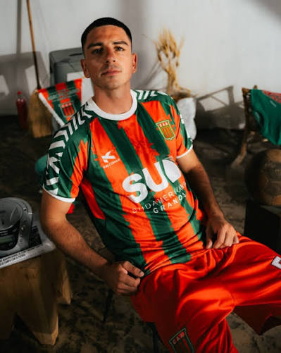 Conjunto Premium: camiseta y short de juego